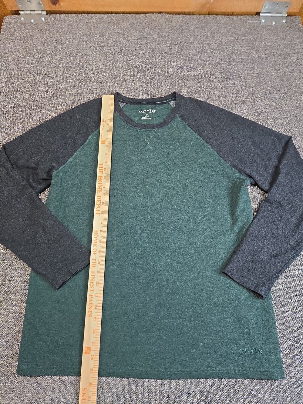 Orvis Shirt Mens Large Green Black Colorblock Long Sleeve Tagless Tee Crewneck